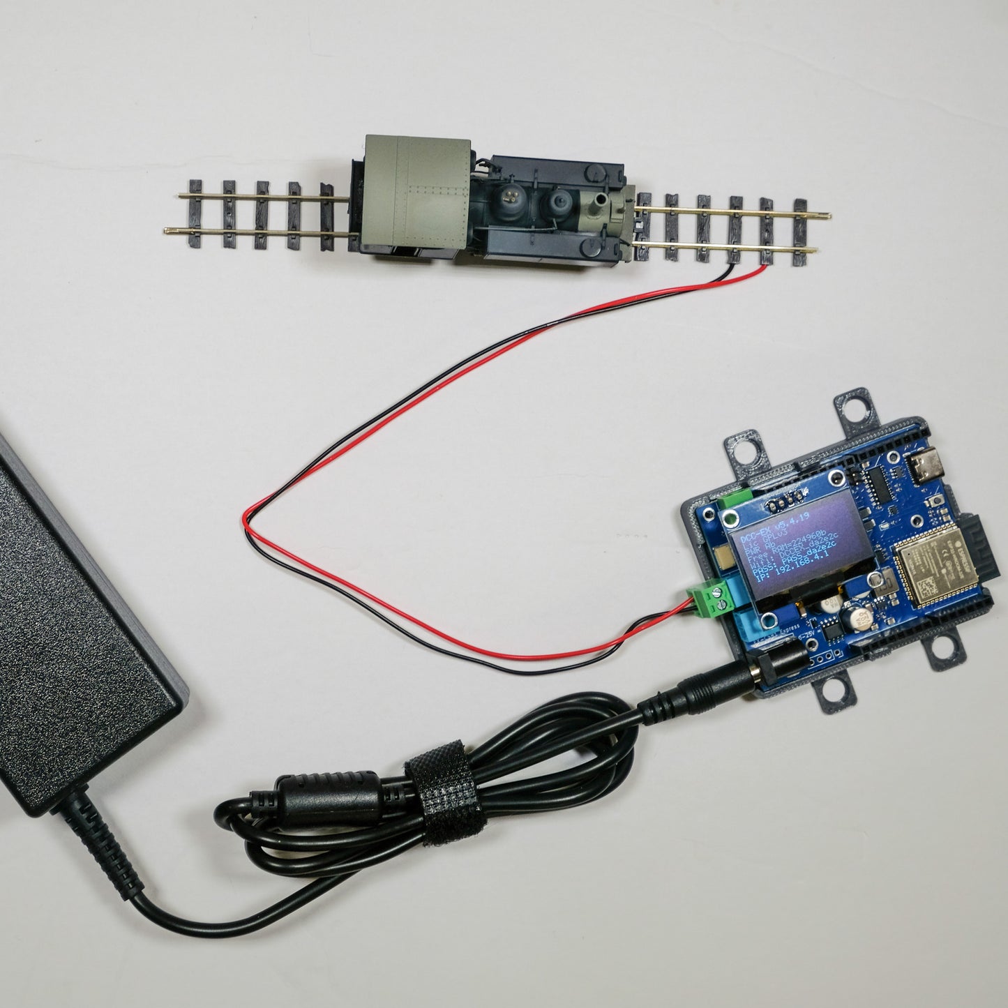 DCC-EX CSB1 DCC command station / booster classic + power adaptor [item csb1-cp]